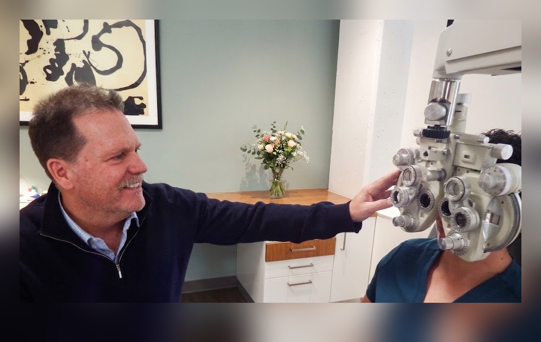 Dr James Beatty testing eyes | Dr James Beatty